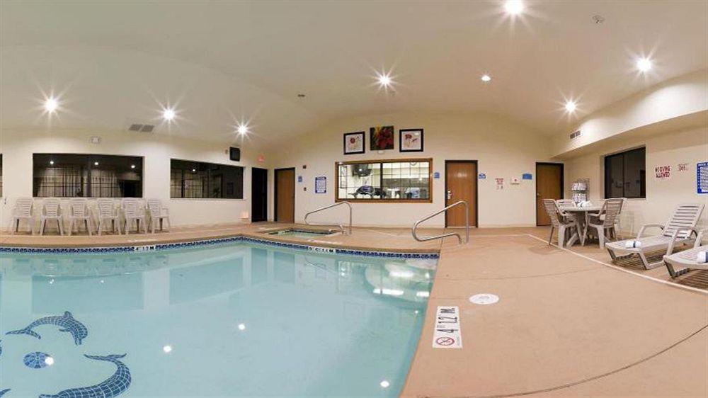 Country & By Radisson, Lubbock, Tx Hotel