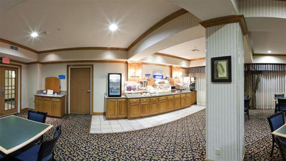 Country & By Radisson, Lubbock, Tx Hotel Lubbock