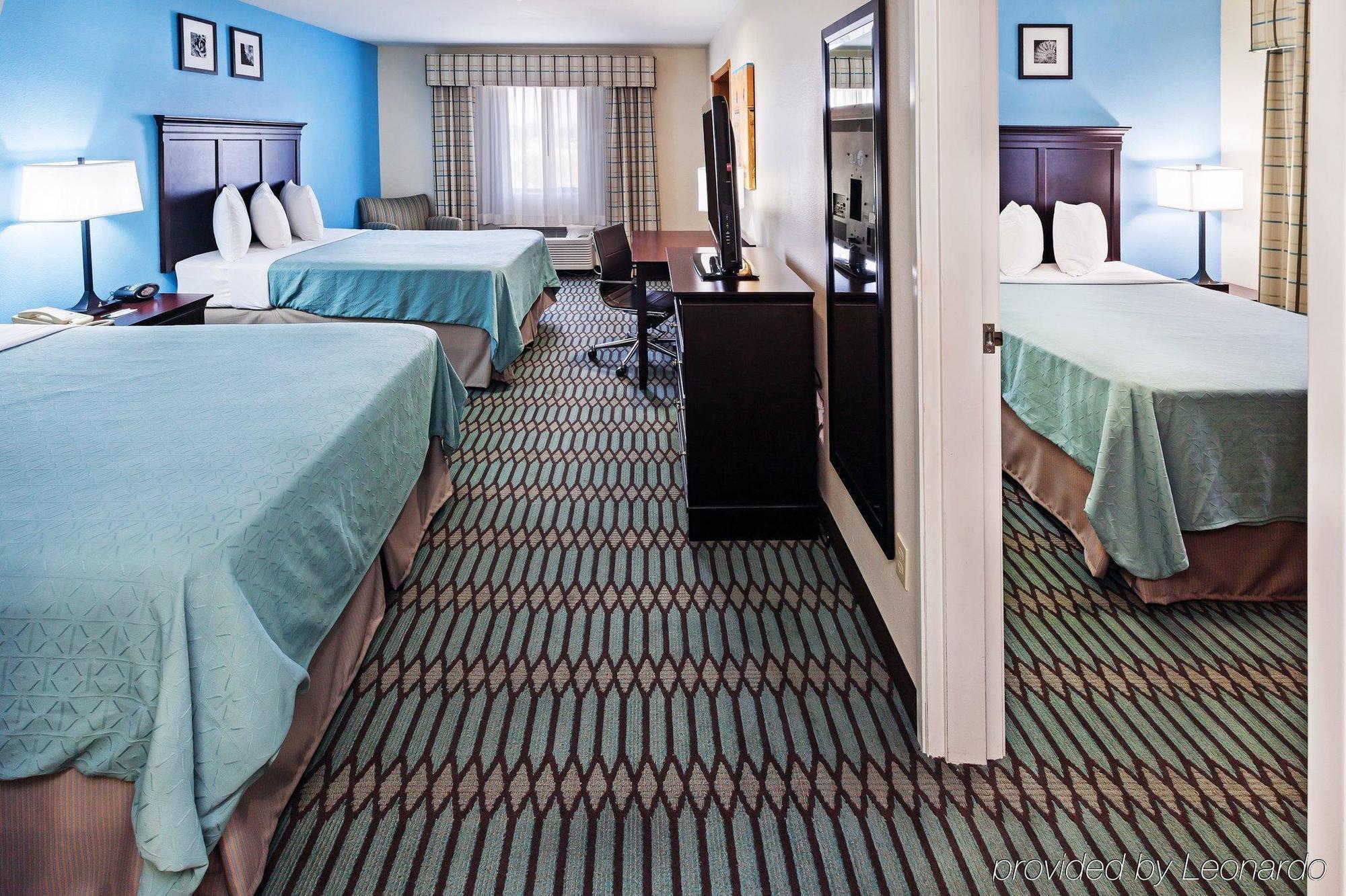 Country & By Radisson, Lubbock, Tx Hotel